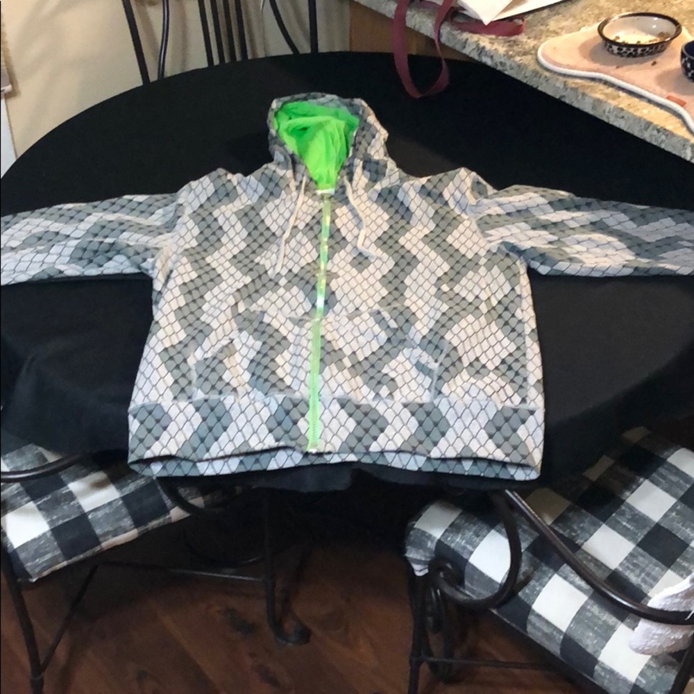 triko XLARGE snake hoodie (runs small)